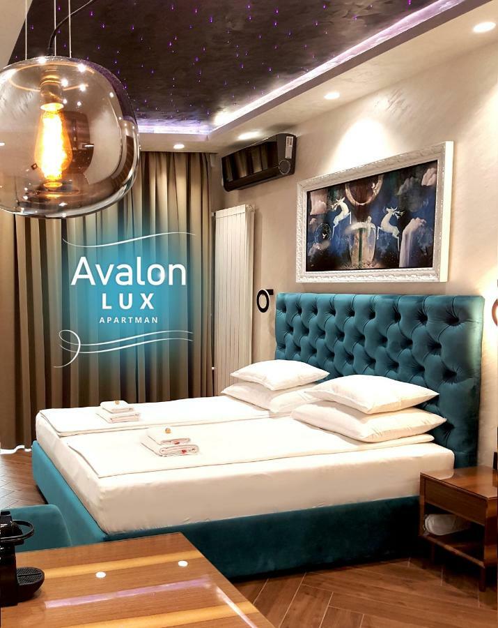 Avalon Lux Studio Apartment Novi Sad Ngoại thất bức ảnh