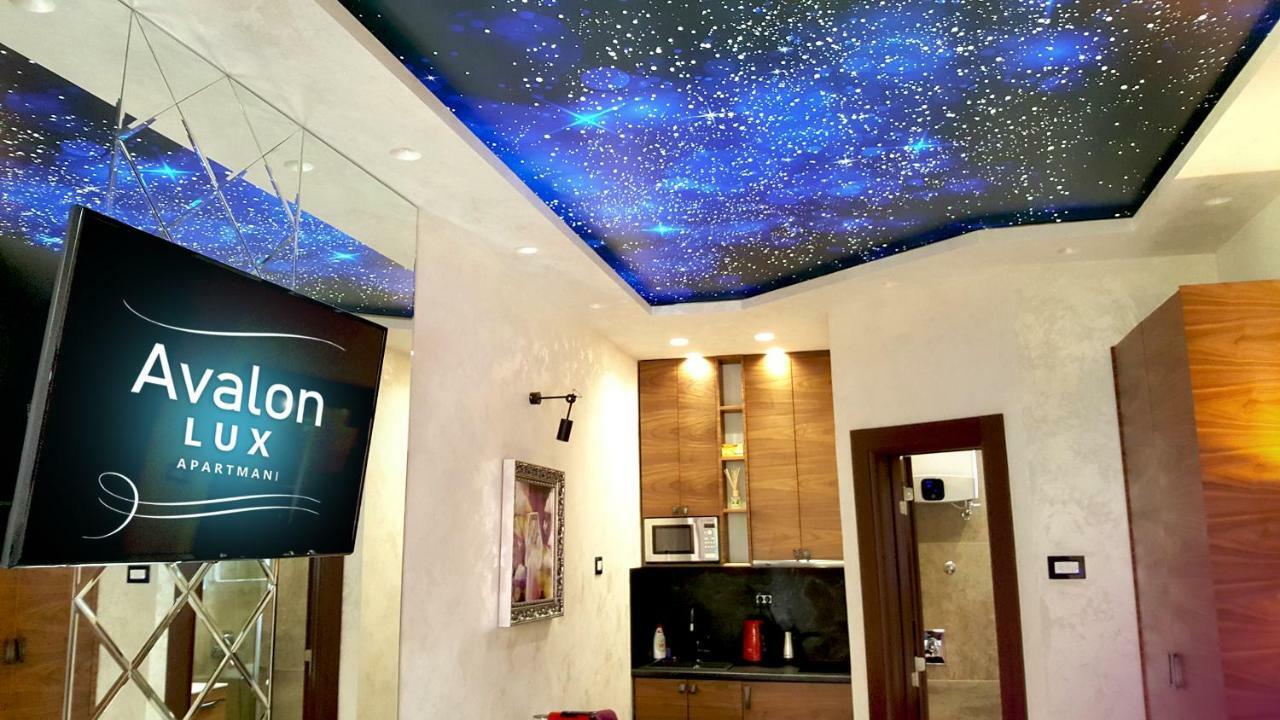 Avalon Lux Studio Apartment Novi Sad Ngoại thất bức ảnh
