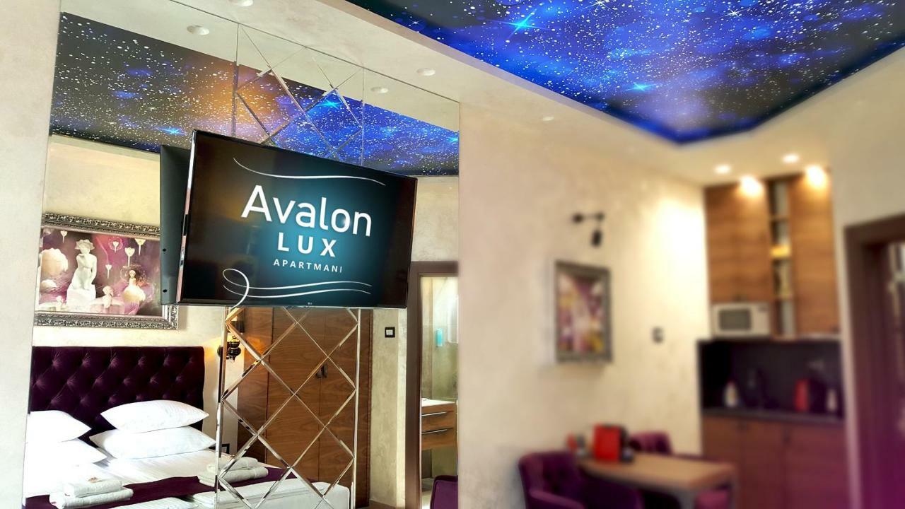 Avalon Lux Studio Apartment Novi Sad Ngoại thất bức ảnh